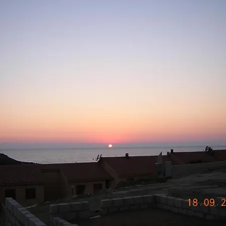 Porto Alabe Sardegna.... A Due Passi Dal Mare Apartamento